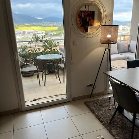 Apartment Calme Proche Des Commerces Et Plages *