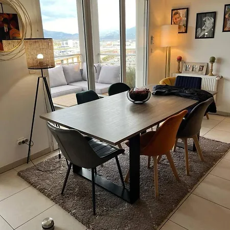 Calme Proche Des Commerces Et Plages Apartamento *